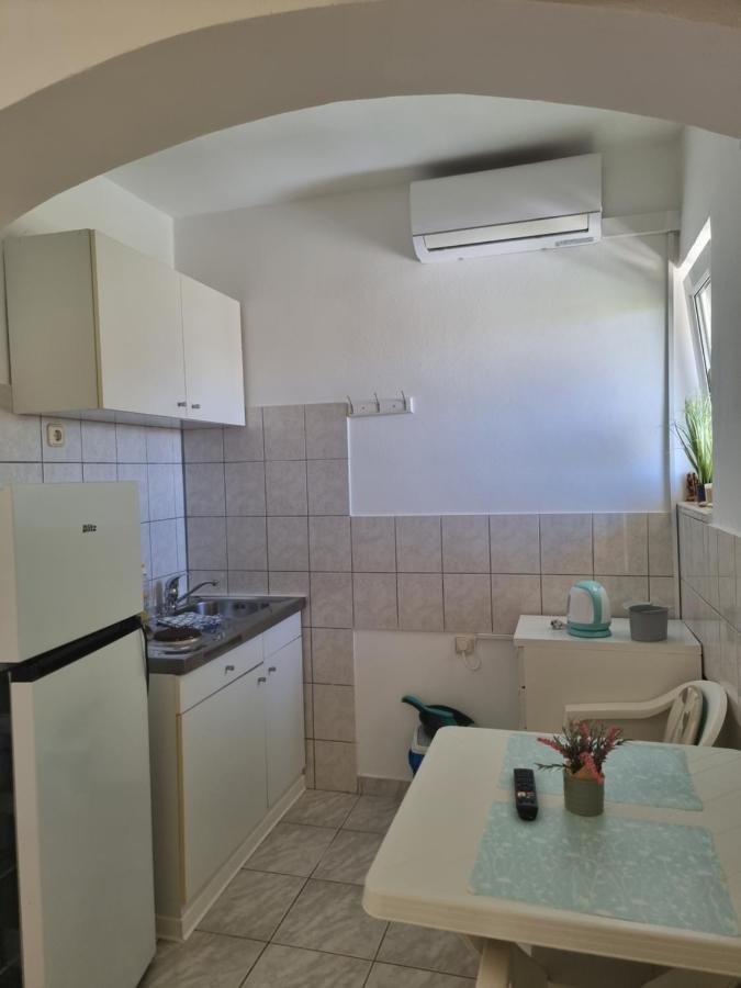 Apartmani Alen Dinjiška Exterior foto