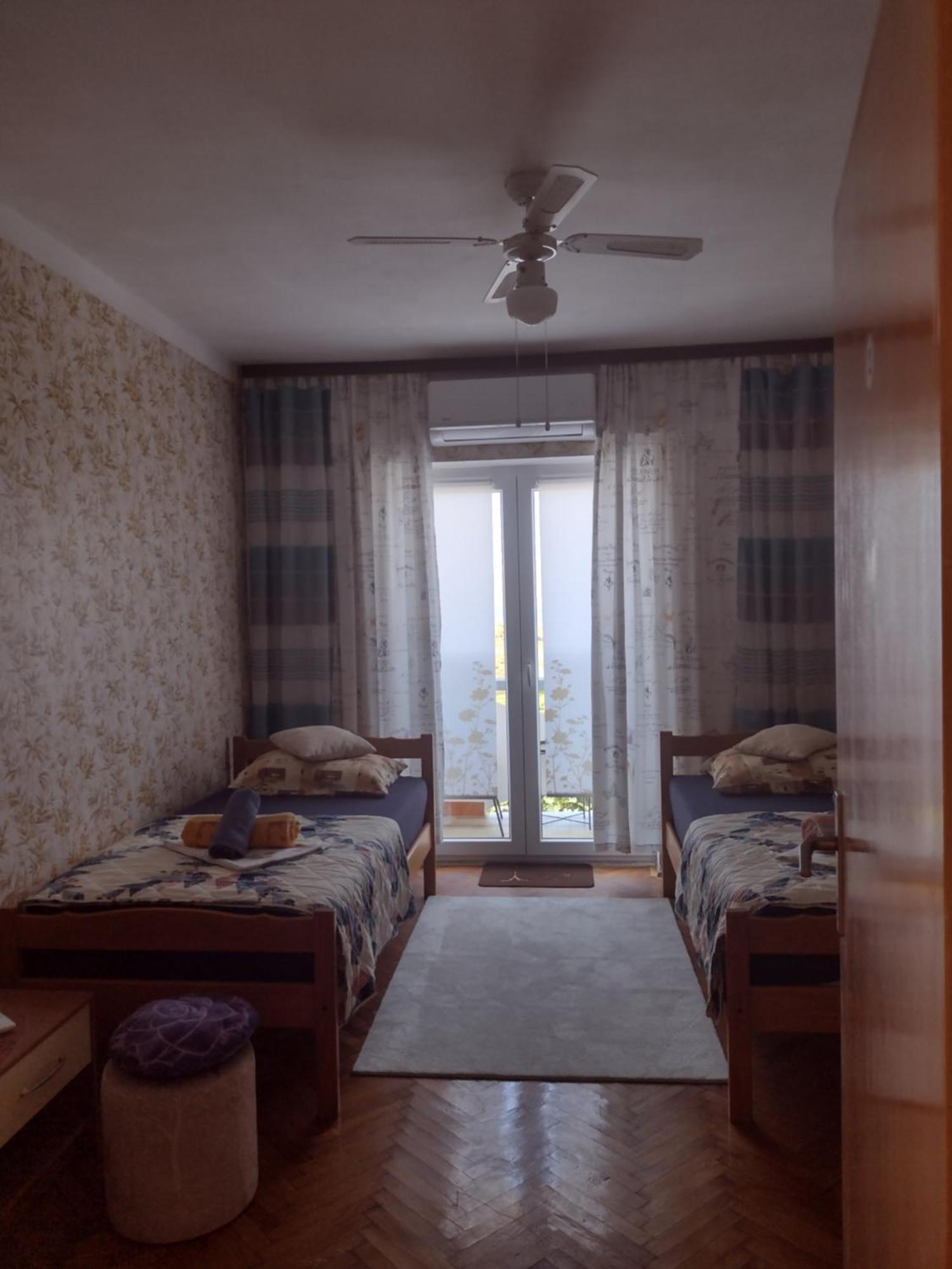 Apartmani Alen Dinjiška Exterior foto